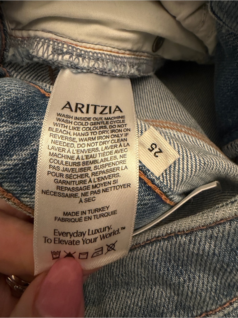 Aritzia Light Blue Straight-Leg Jeans - Picture 3 of 7